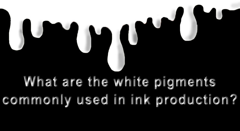 ¿Cuáles son los pigmentos blancos que se utilizan comúnmente en la producción de tinta?