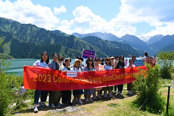 iSuoChem organiza un emocionante viaje de trabajo en equipo de 8 días a Xinjiang